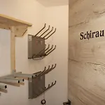 Haus Jedeler Apartman *