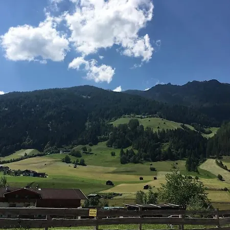 Haus Jedeler Apartment